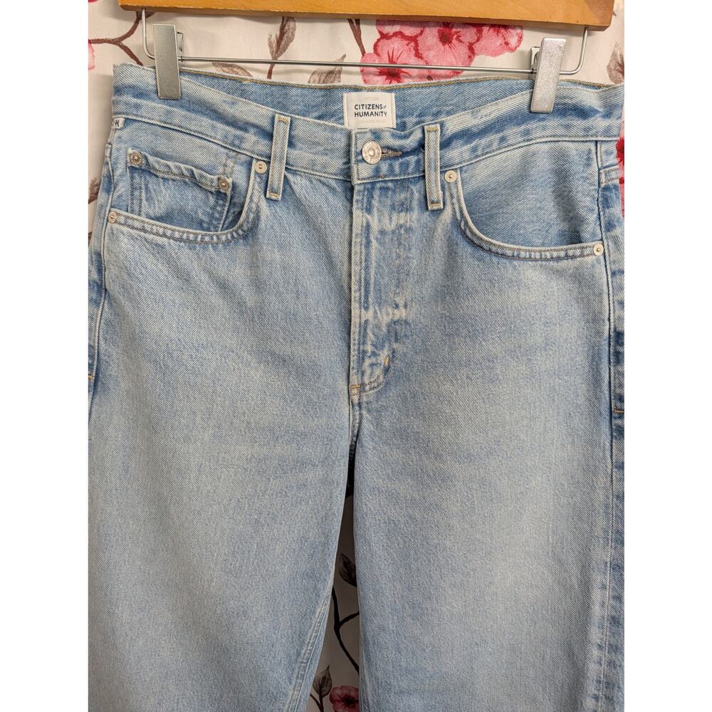 Citizens of Humanity Miro Relaxed Jean Barrel
In Gemini - Picture 11 of 13